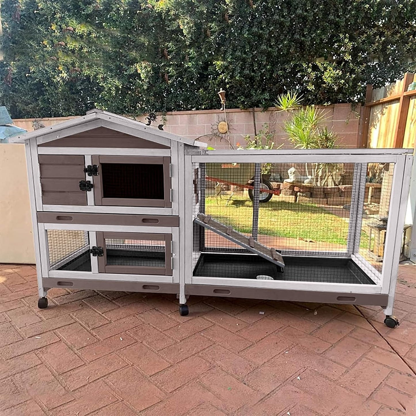 New Outdoor Rabbit Hutch Indoor Bunny on Wheels with Run | Brown and White